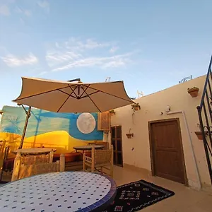 Terrace House 88 Albergue