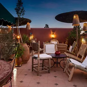 Dar El Arsa Rooftop & Jacuzzi Alojamento de Acomodação e Pequeno-almoço